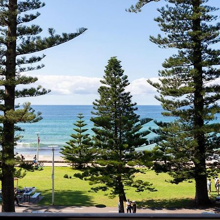 Manly Beachfront Apartment エクステリア 写真