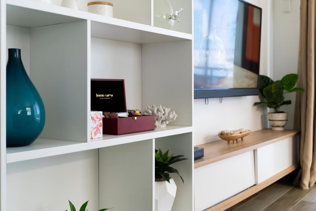 Manly Beachfront Apartment エクステリア 写真