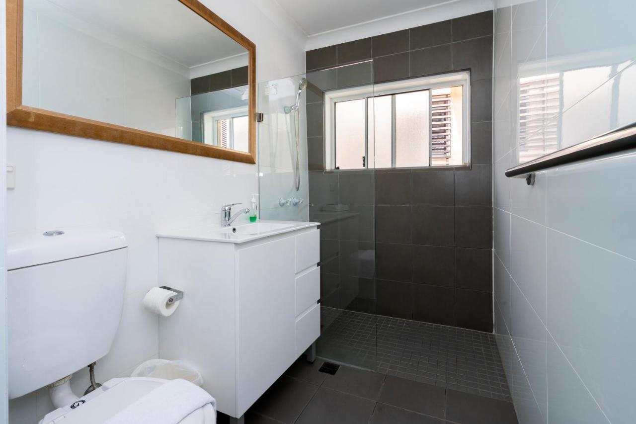 Manly Beachfront Apartment エクステリア 写真