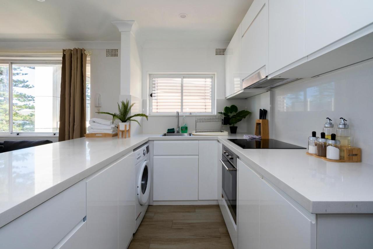 Manly Beachfront Apartment エクステリア 写真