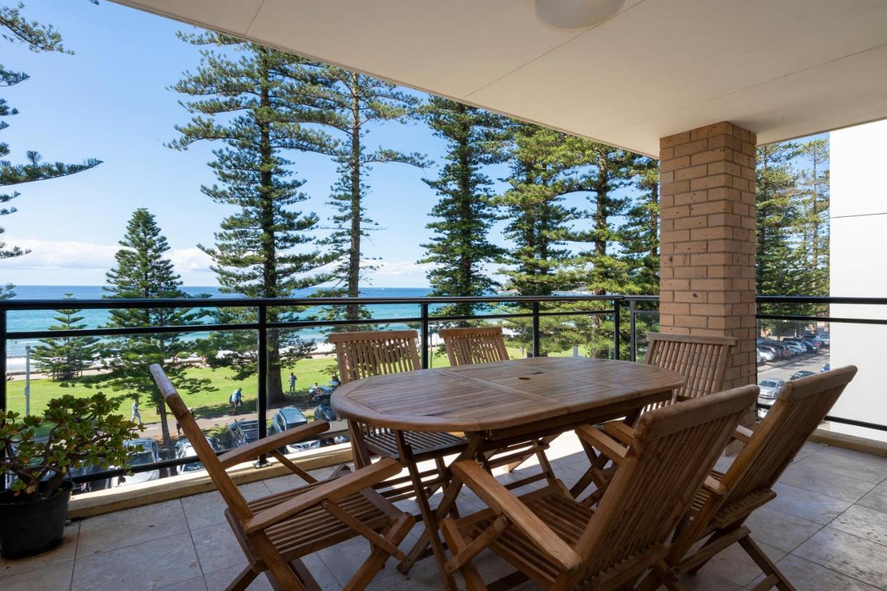 Manly Beachfront Apartment エクステリア 写真