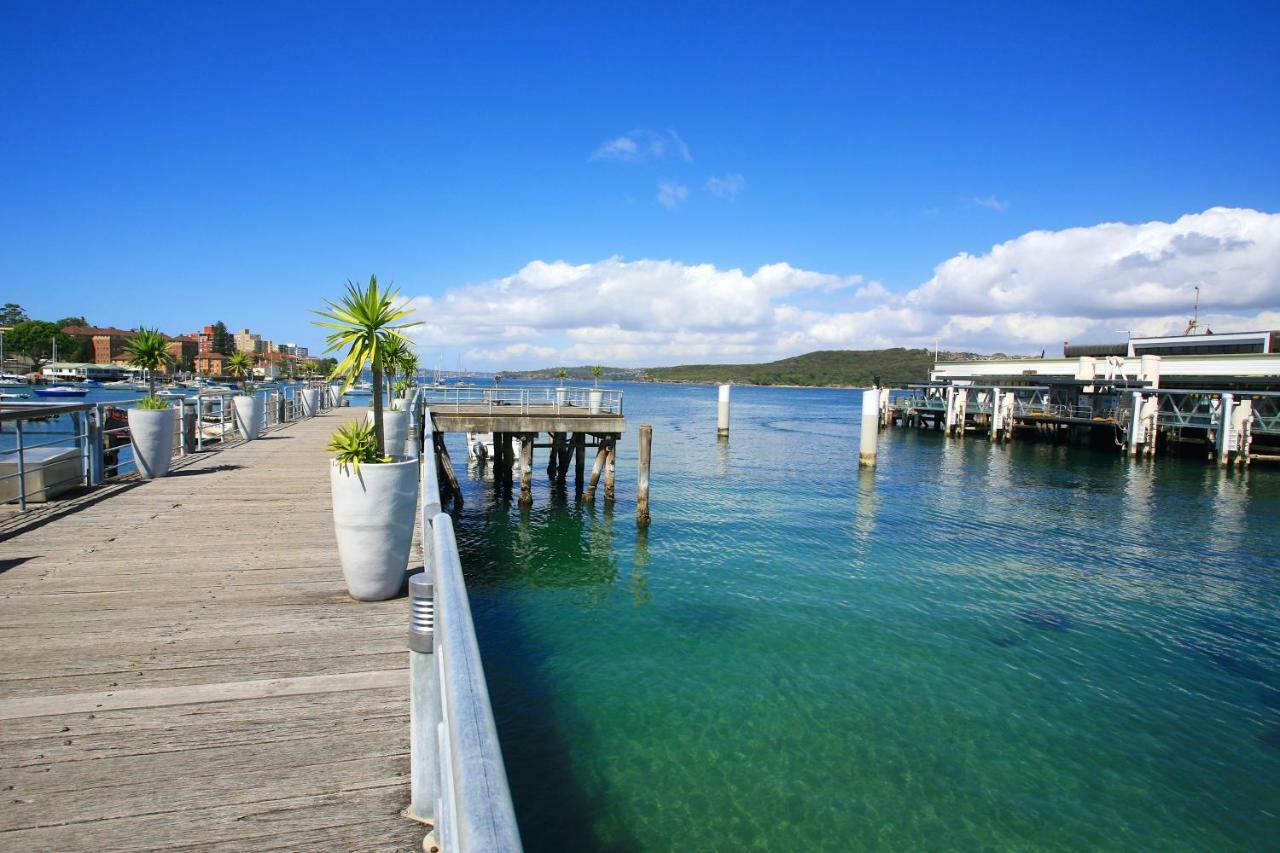 Manly Beachfront Apartment エクステリア 写真